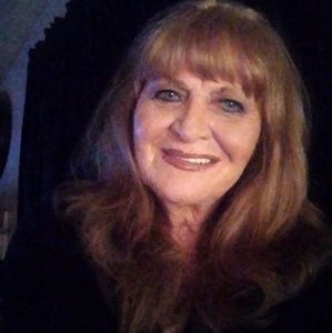 Meet your Posher, Christy